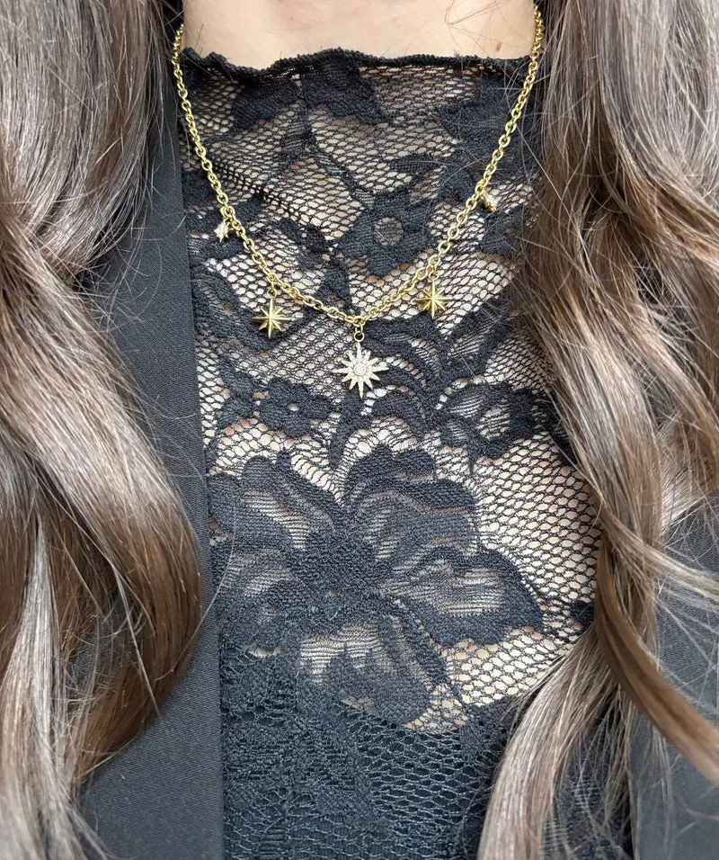 Collier doré étoiles et soleil